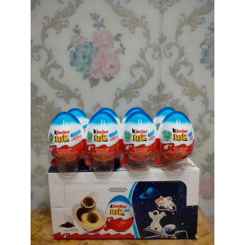 

Kinder Joy Boys and Girls