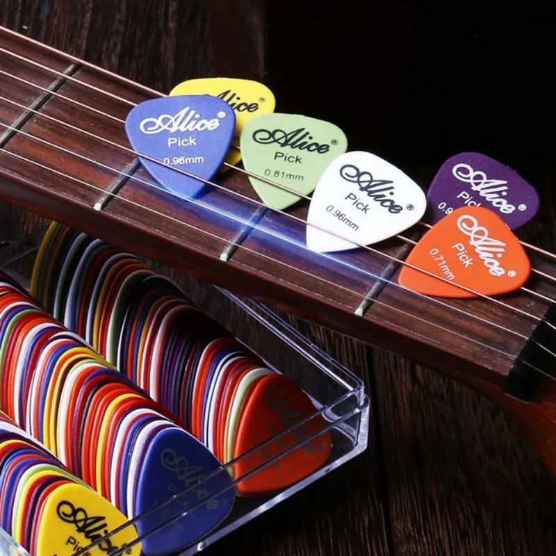 Alice Pick Gitar