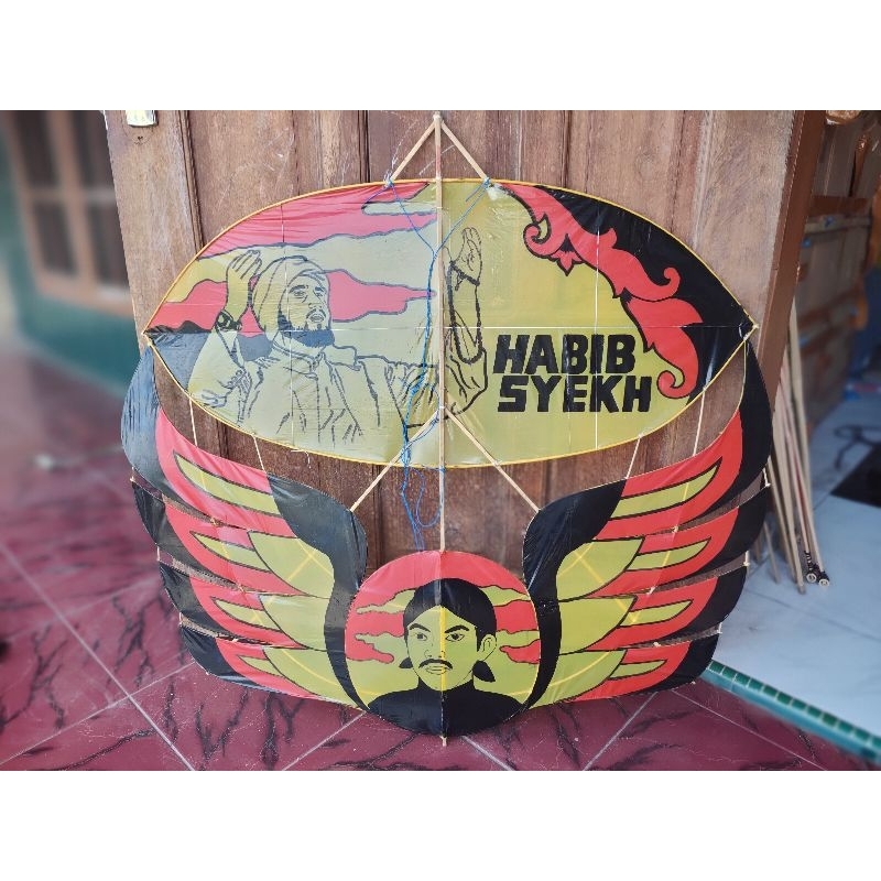 LAYANGAN RAM-RAMAN MOTIF 1 METER
