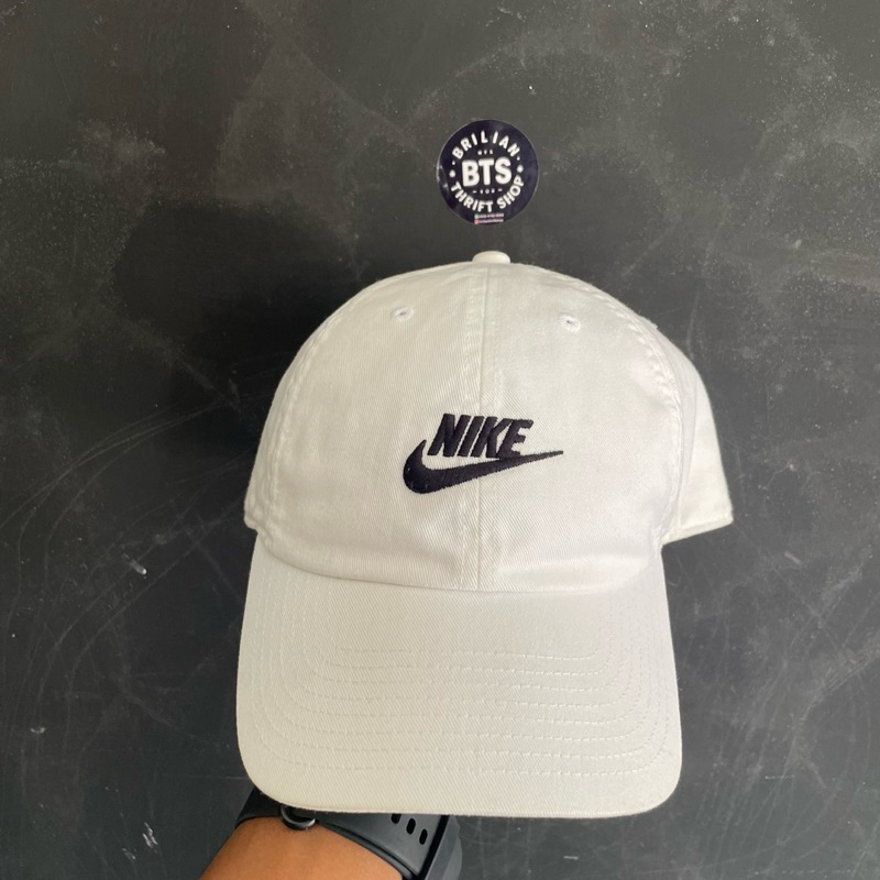 Topi Nike Putih Original 100%