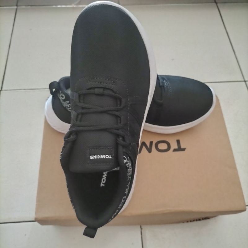 TOMKINS - Clarence Black Grey size 39 (new)
