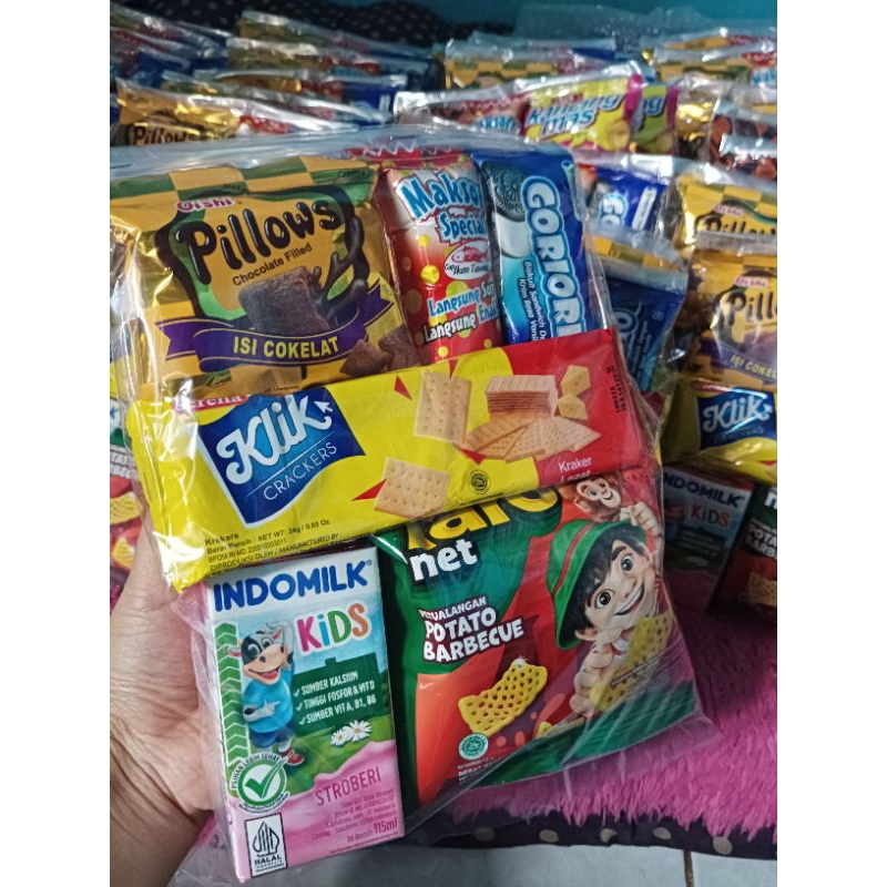 

Paket snack ulang tahun