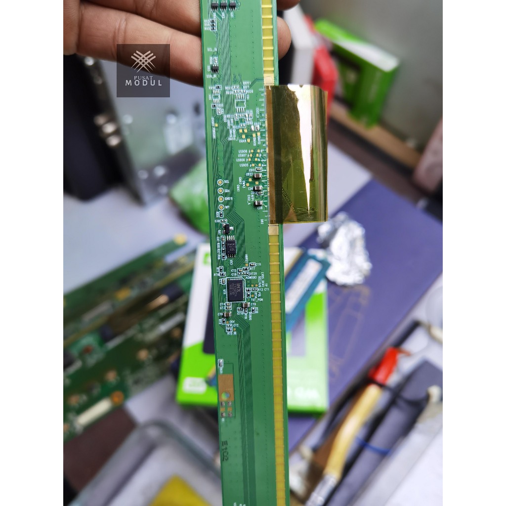 TCON CHIMEI V320BJ6-Q01 / TIKON CMO V320BJ6-Q01 / IC INX IN1802A / IC IN518 / COF V320BJ6-Q01