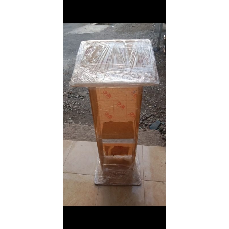 PODIUM / MIMBAR AKRILIK 8 mm