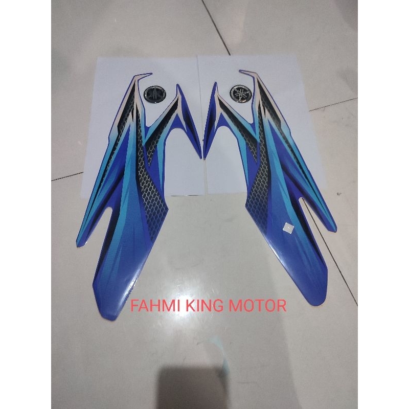 SEPASANG LIST STRIPING STRIKER SET EMBLEM GARPUTALA RXKING RX KING BIRU 2005 COPY ORIGINAL