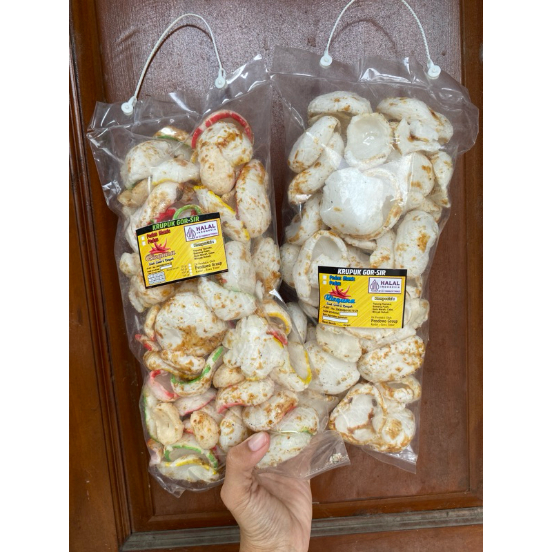 

Kerupuk Goreng Pasir Rasa Pedas Berat 115 Gram