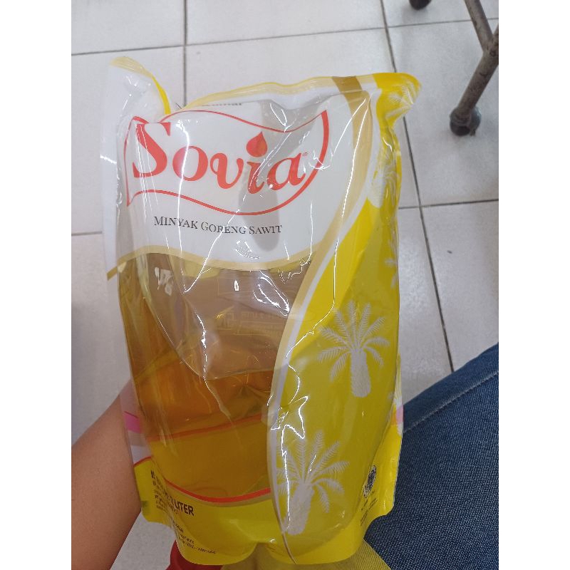 

Minyak goreng sovia 2liter