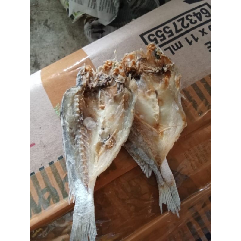 

Ikan Asin Tiga Waja (Gereh Tiga Waja) 250 gram