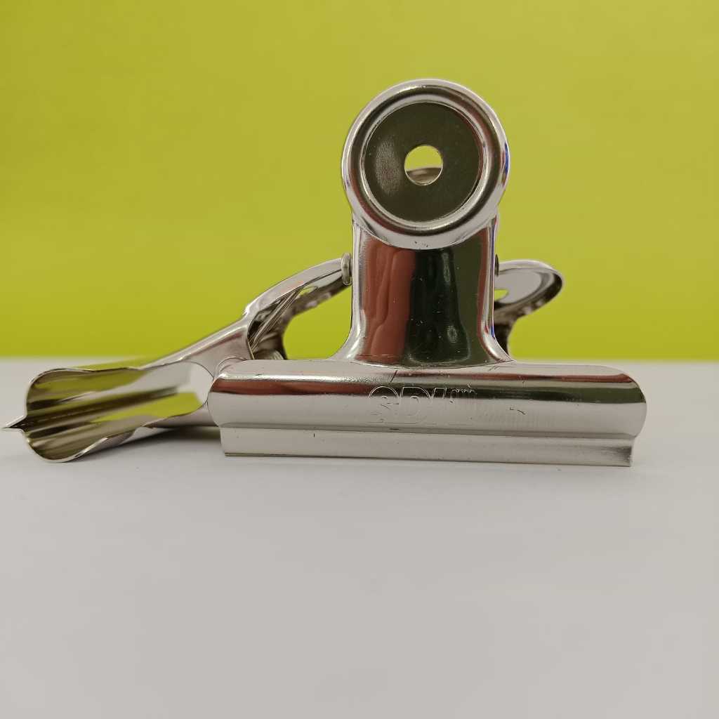 

DM- SDI 0203 Jepitan Kertas / Spring Clip / Bulldog Clip 1.5" 1pcs