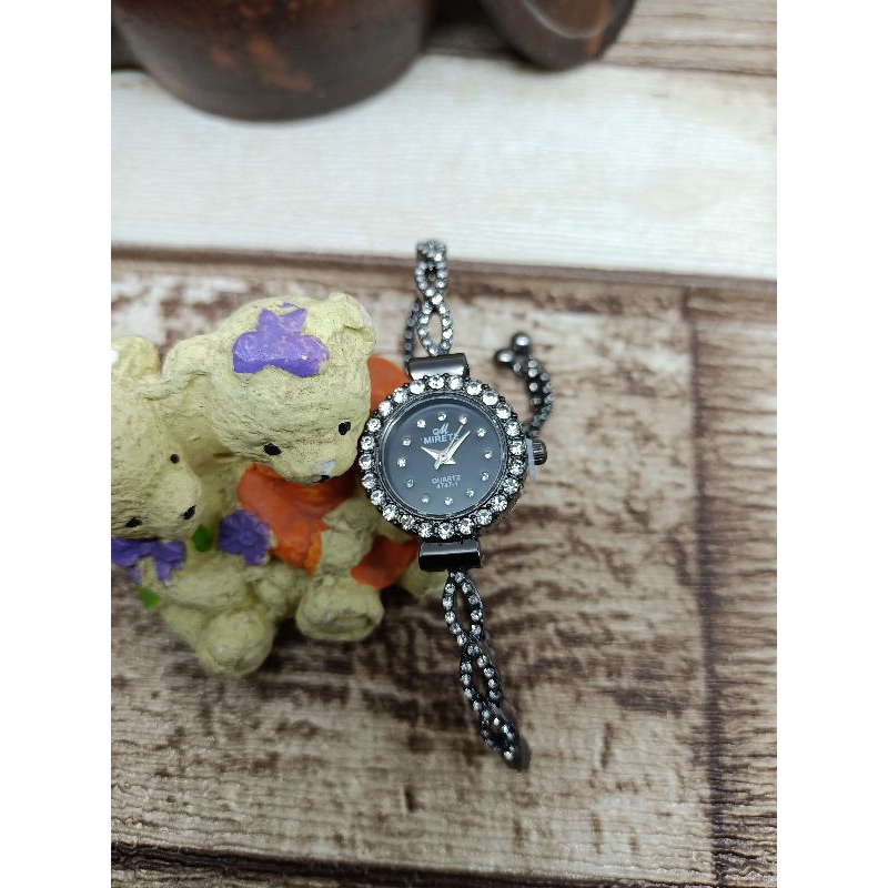 Jam Tangan Serut Wanita/Free Baterai/Jam Tangan Rantai Serut Wanita/Jam Tangan Fashion