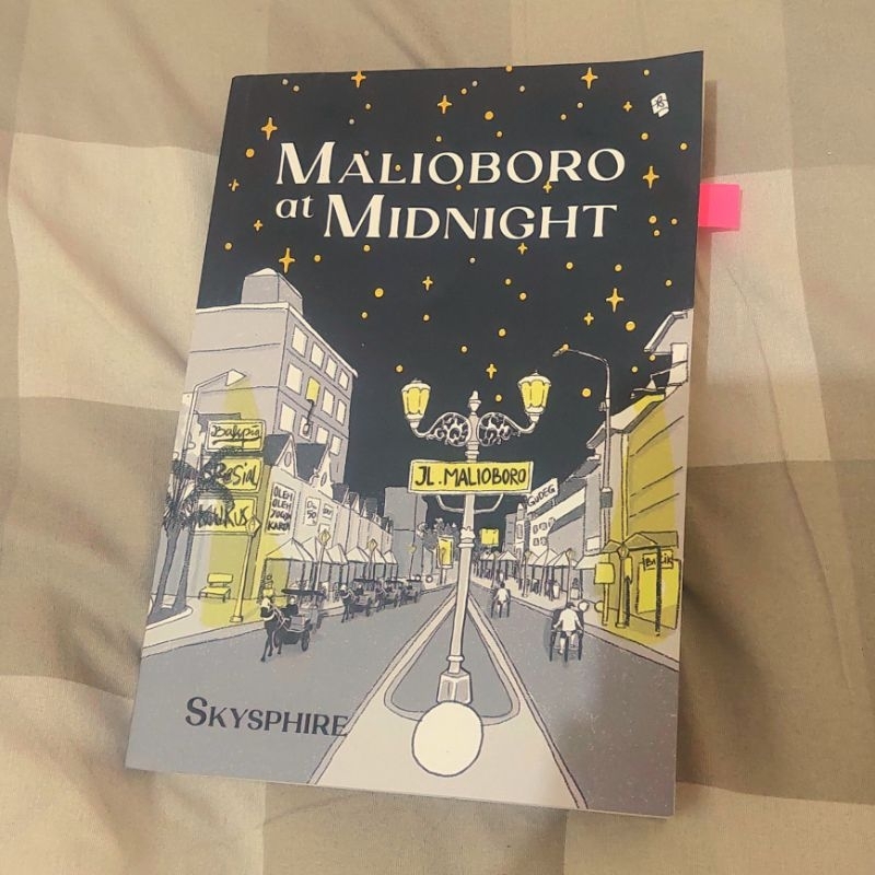 Preloved Novel AU Malioboro at Midnight by Skysphire