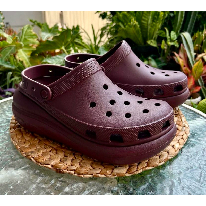 Sendal unisex crocs crush Clog - burgundy (pria/wanita) 100% original