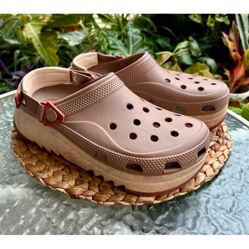 Sendal Crocs Hiker Xscape Marbled Clog Unisex (pria/wanita) 100% original