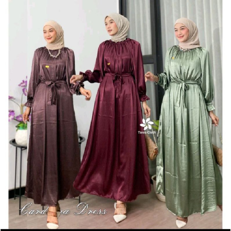 LUNA DRESS BAHAN CRADENZA SHIMMER warna hitam