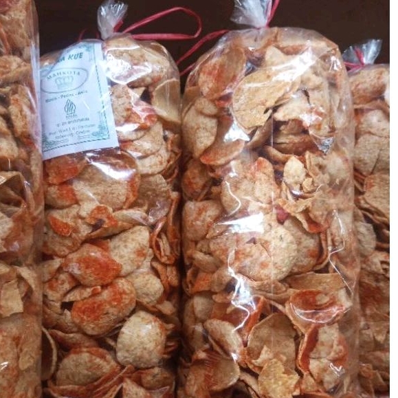 

Singkong Opak/ Pucek Campu Pedas Manis Berat 1kg