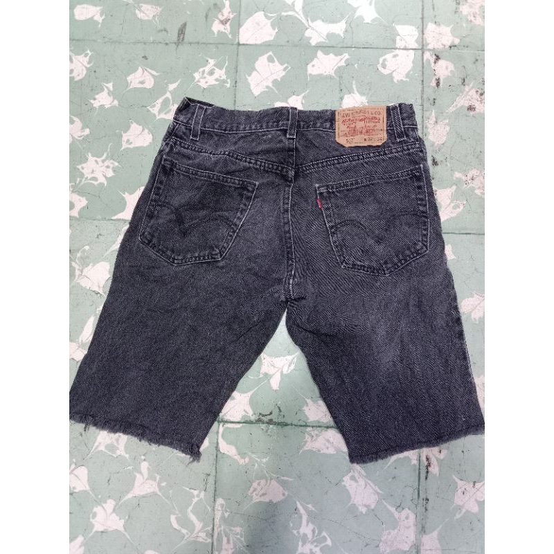 Celana Levis 517 Pendek(32)