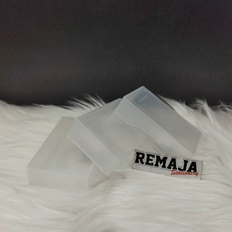 

Tempat / Box Kartu Nama