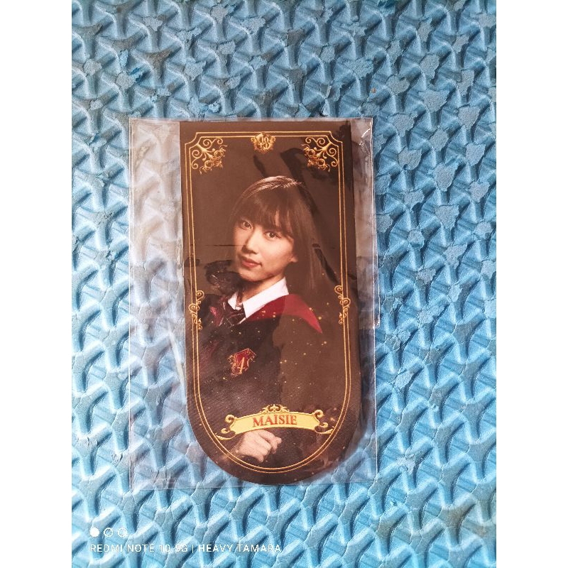 

Pembatas Buku Magic Hour Jessi JKT48