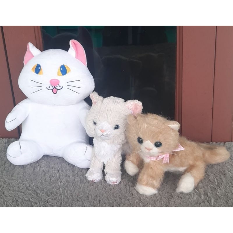 Paket 3 Boneka Kucing Putih Oren Mata Biru Mirip Kucing Asli New Tag Brand Original Like New