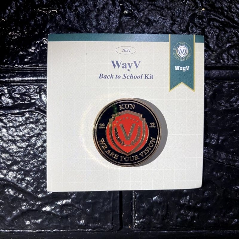 BACK TO SCHOOL 2021 B2S 21 WAYV KUN BADGE UNSEALED