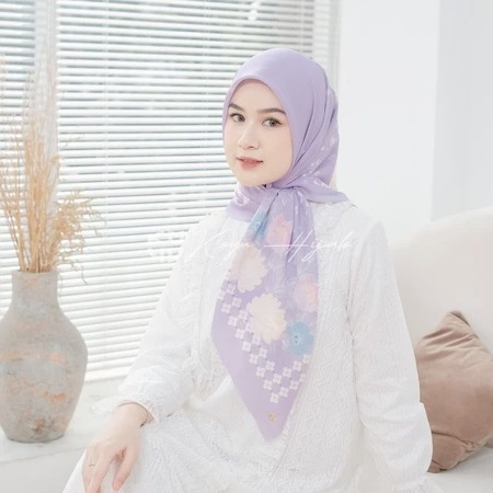 KOYU HIJAB- ZIYA Segiempat Motif Koyu