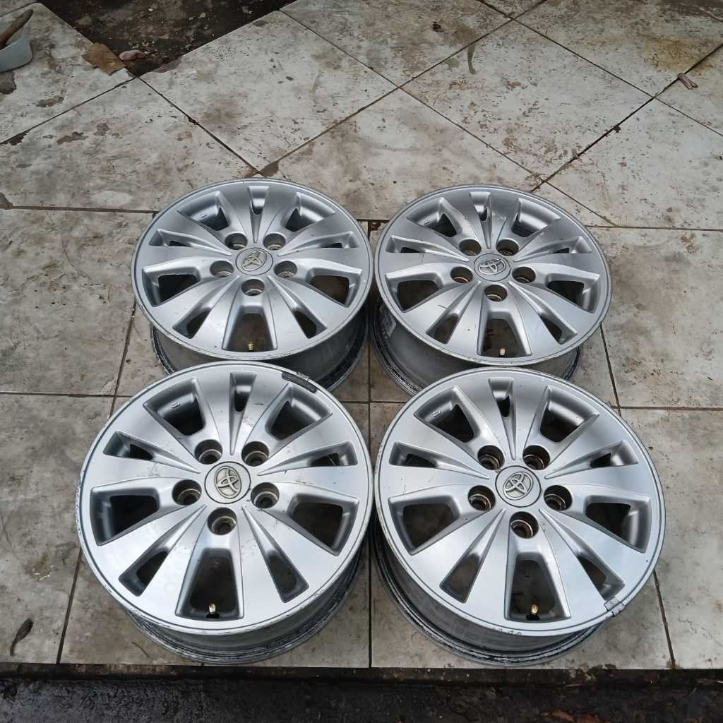Velg Mobil Murah Original Bekas Inova Barong Ring 15 PCD 5x114,3 Silver