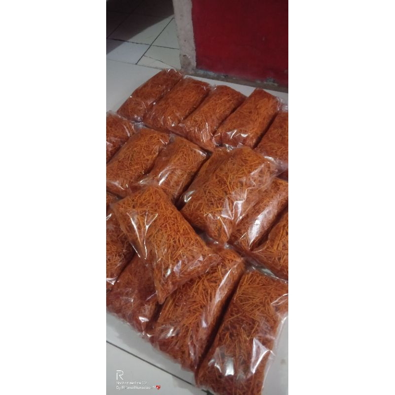 

Remukan mie lidi isian 500gram variant extra pedas