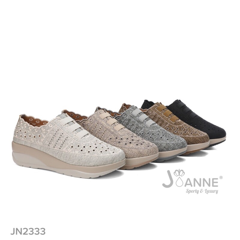 SEPATU WEDGES WANITA JOANNE JN2333