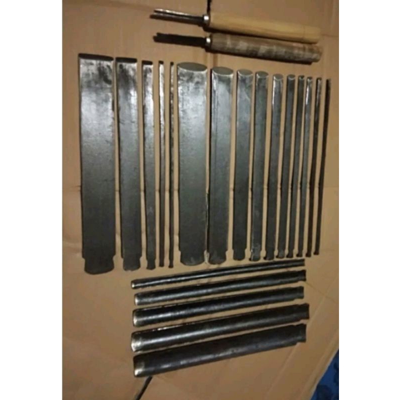 pahat tatah ukir kayu baja serkel isi 22pcs kualitas terjamin