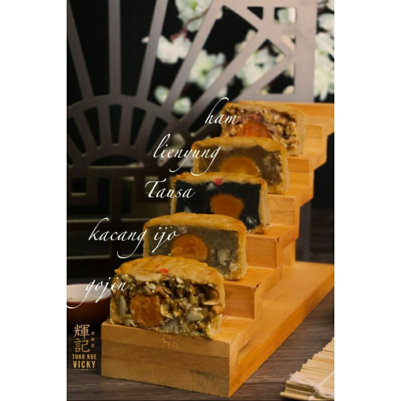 Kue Bulan (Mooncake) MEREK TOKO KUE VICKY