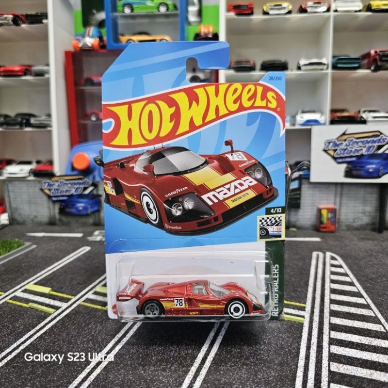 Hotwheels Mazda 787B Merah