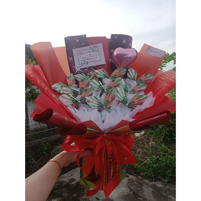 BouquetBirthday//BuketUang//Buketkupu-kupu//Buketgraduation//BouquetGraduation