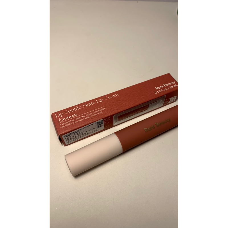 RARE BEAUTY - LIP SOUFFLE MATTE LIP CREAM