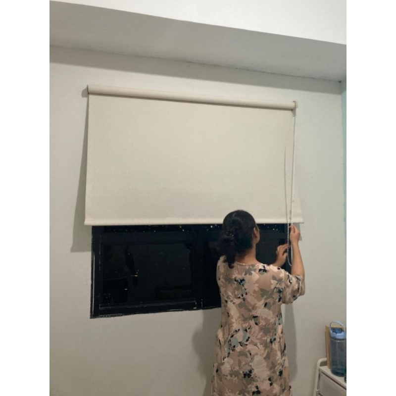 Roller Blind Tirai Gulung Gorden