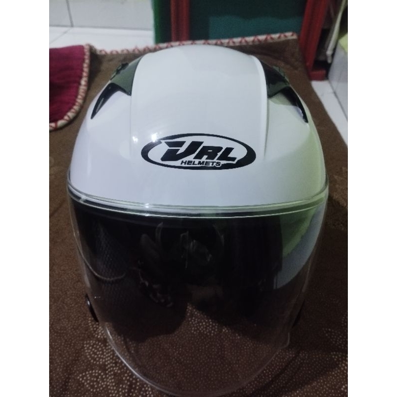 HELM VRL BEKAS