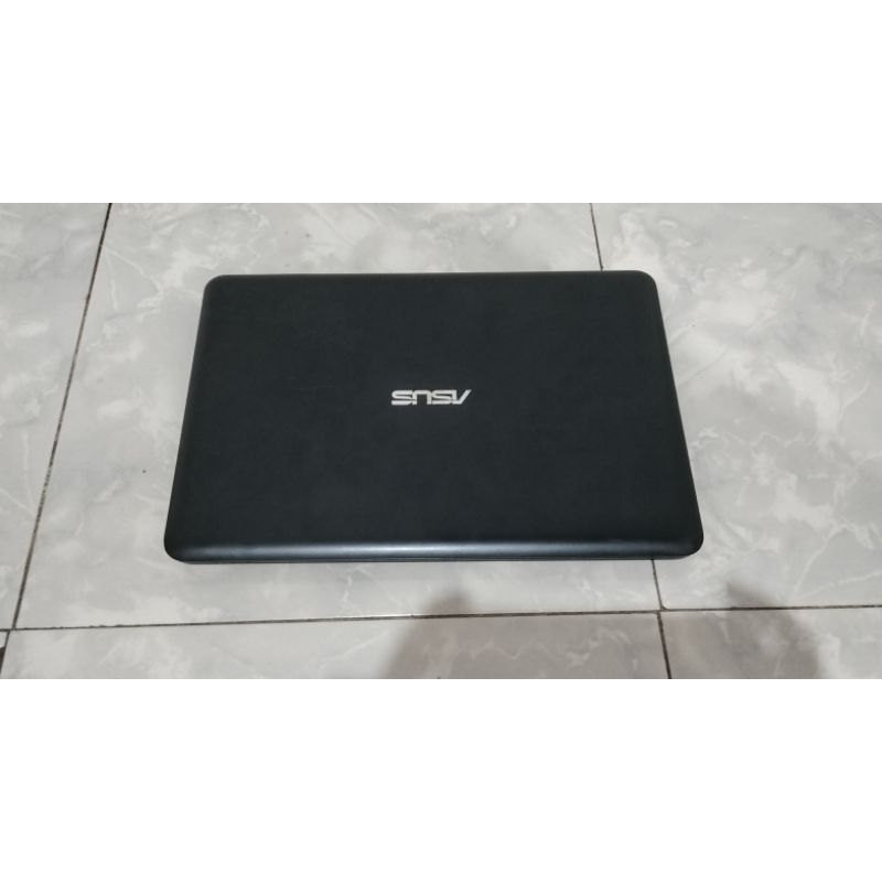 Laptop Asus e402y Amd e2 Ssd 256 gb Ram 4 gb