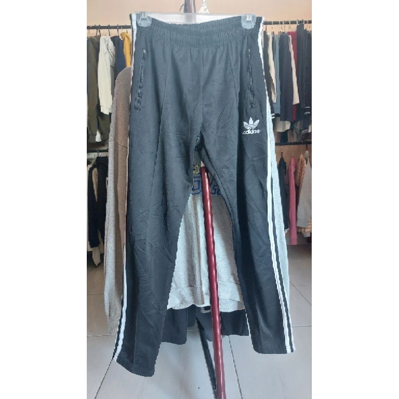 trackpant celana olah raga adidas
