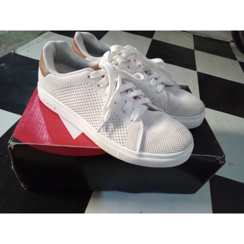 Preloved Sepatu Airwalk Jelvin Off White (Putih) Ukuran 40