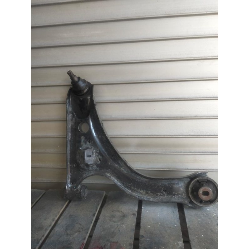 Lower Arm/  Sayap all new Avanza Xenia Veloz original