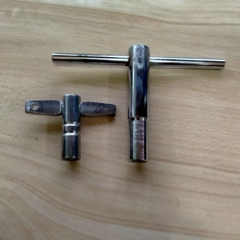 Kunci Drum Band ( Kecil & Besar ) Drumband Bassdrum Snare Drum Qwarto Tom