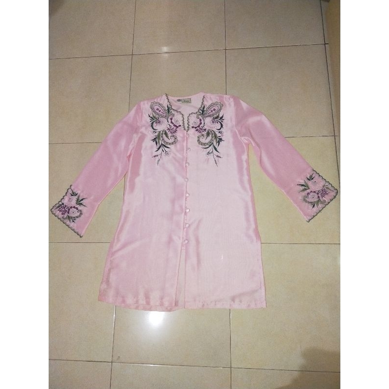 Preloved Baju Celana Setelan Motif Bunga Pink Merah Bunga