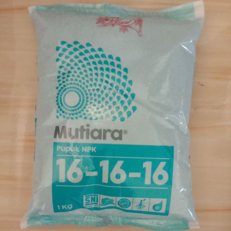 Pupuk NPK 16-16-16 MUTIARA
