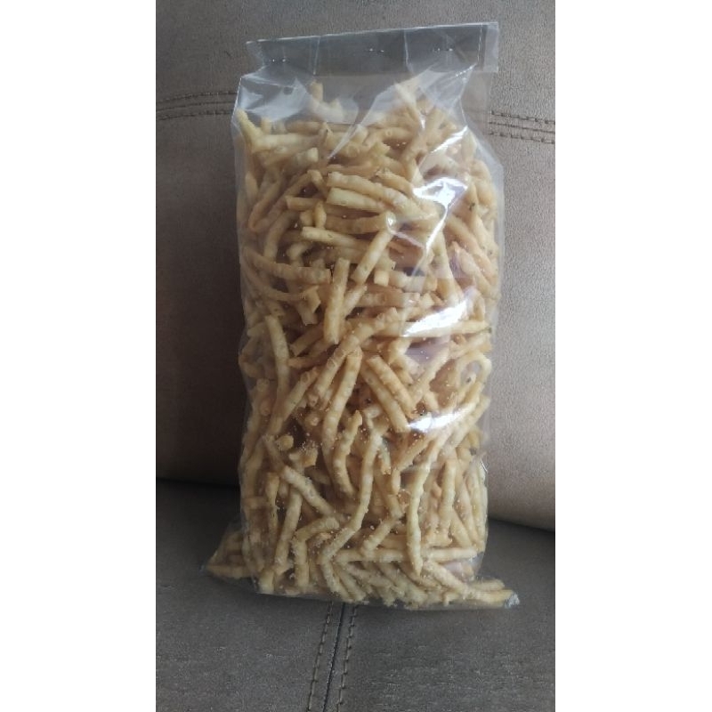 

kue bawang / stik bawang /sistik bawang / camilan kue bawang gurih dan renyah