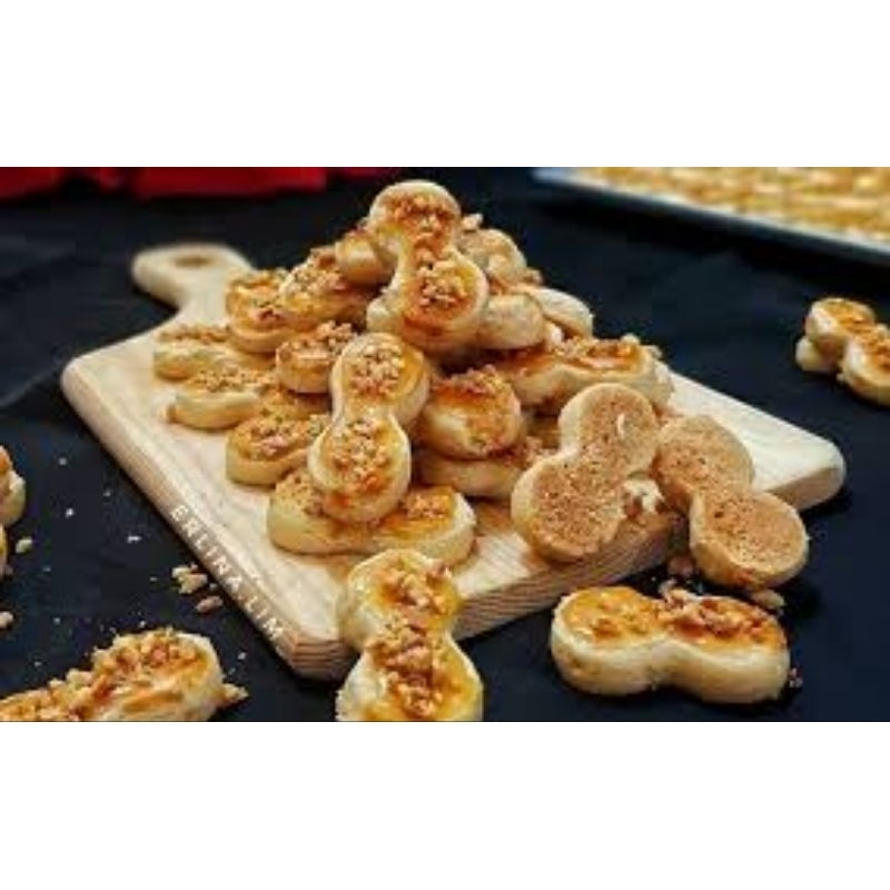 

Paket Kue Kering Murah Kasih Dah....