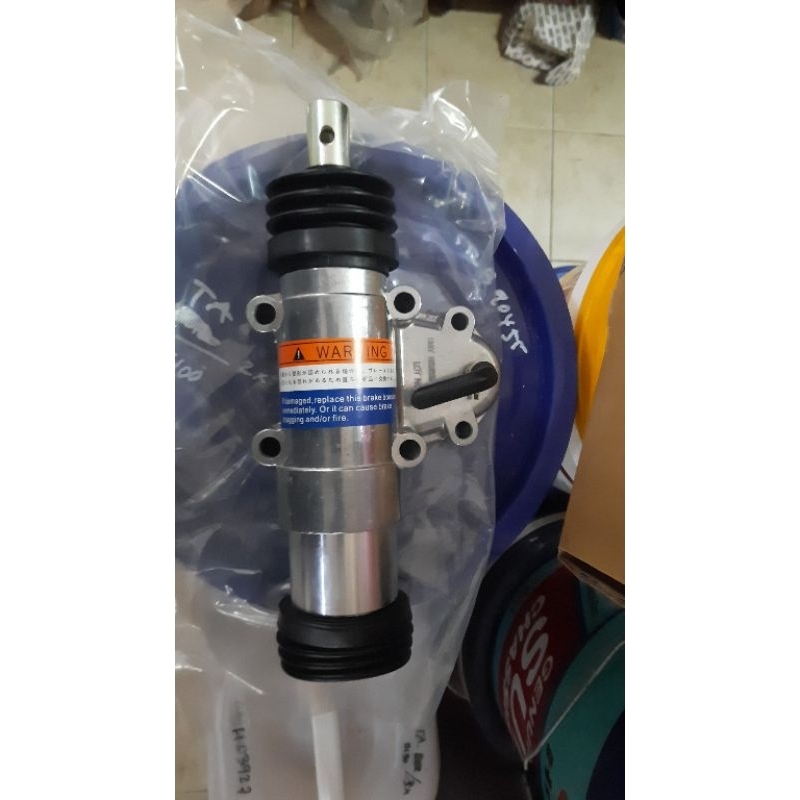 Otomatis power shift hino FG235Ti