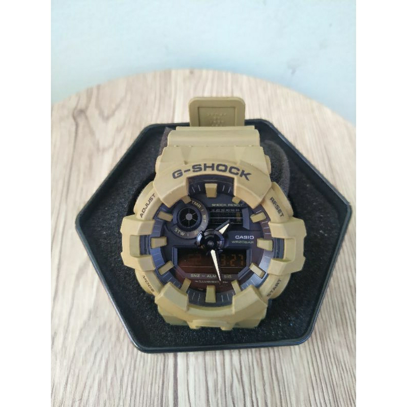 Jam Pria Casio G-Shock GA-700UC-5A Original / Second