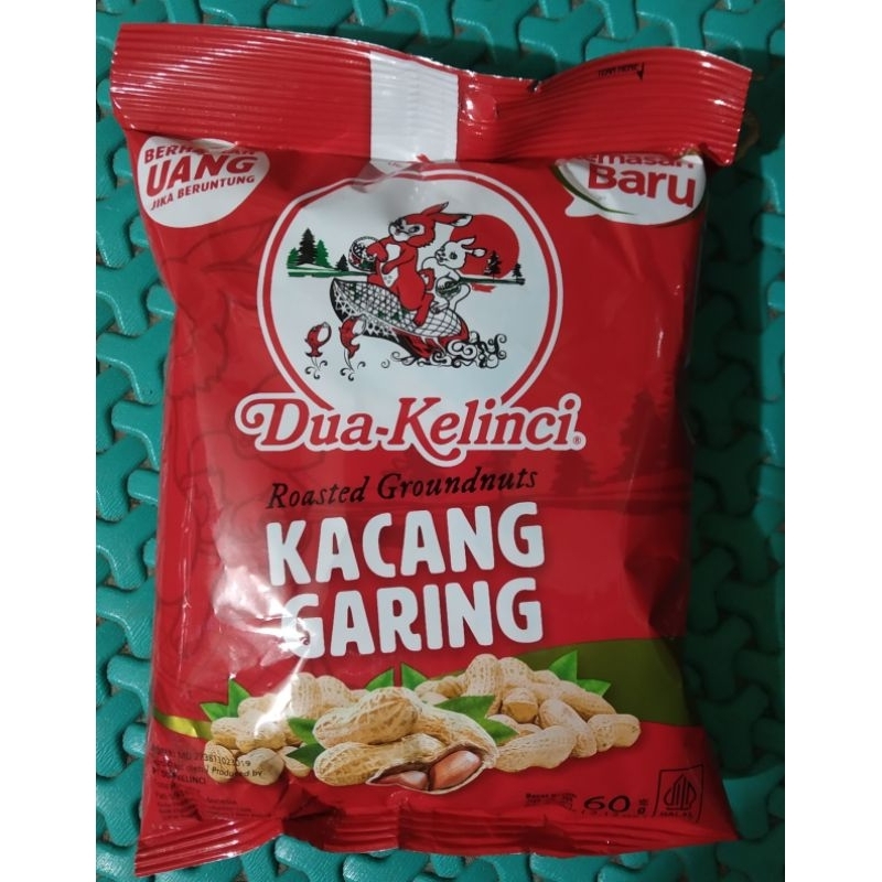 

kacang Garing kacang kulit Dua Kelinci 60gr