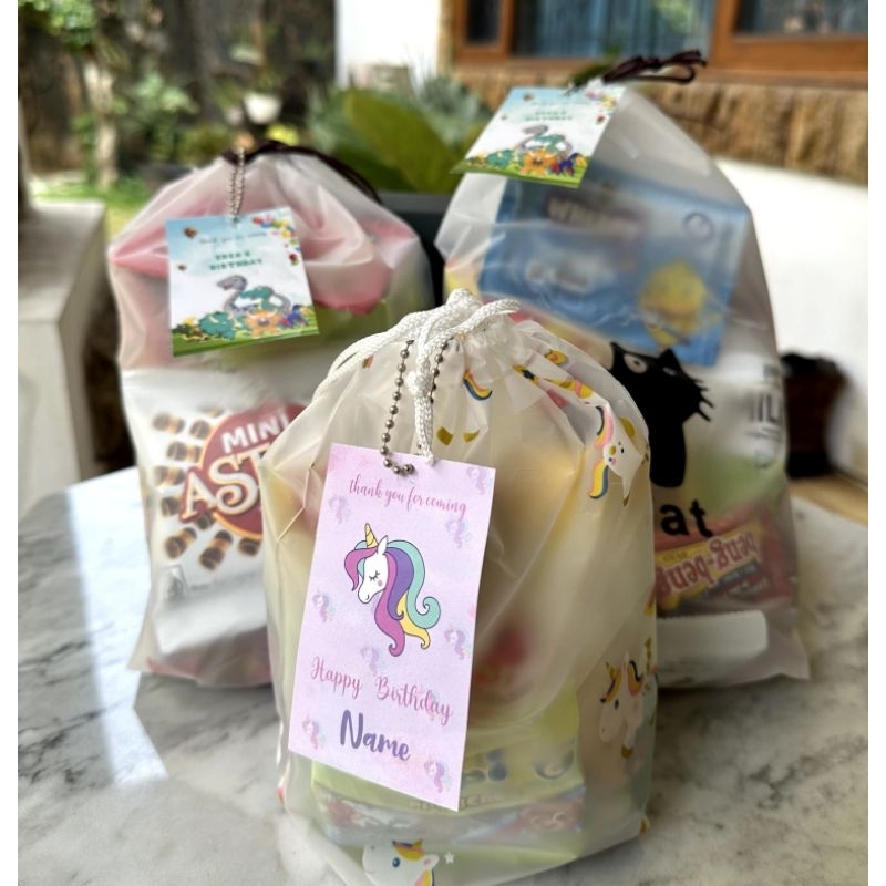 

Pouch Serut Souvenir Anak plus Hangtag / Souvenir Ulang Tahun / Bingkisan Ulang Tahun