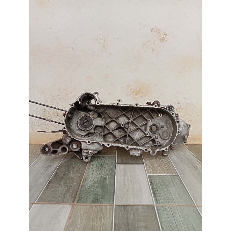 crankcase krengkes kiri beat karbu scoopy karbu spacy karbu ori second