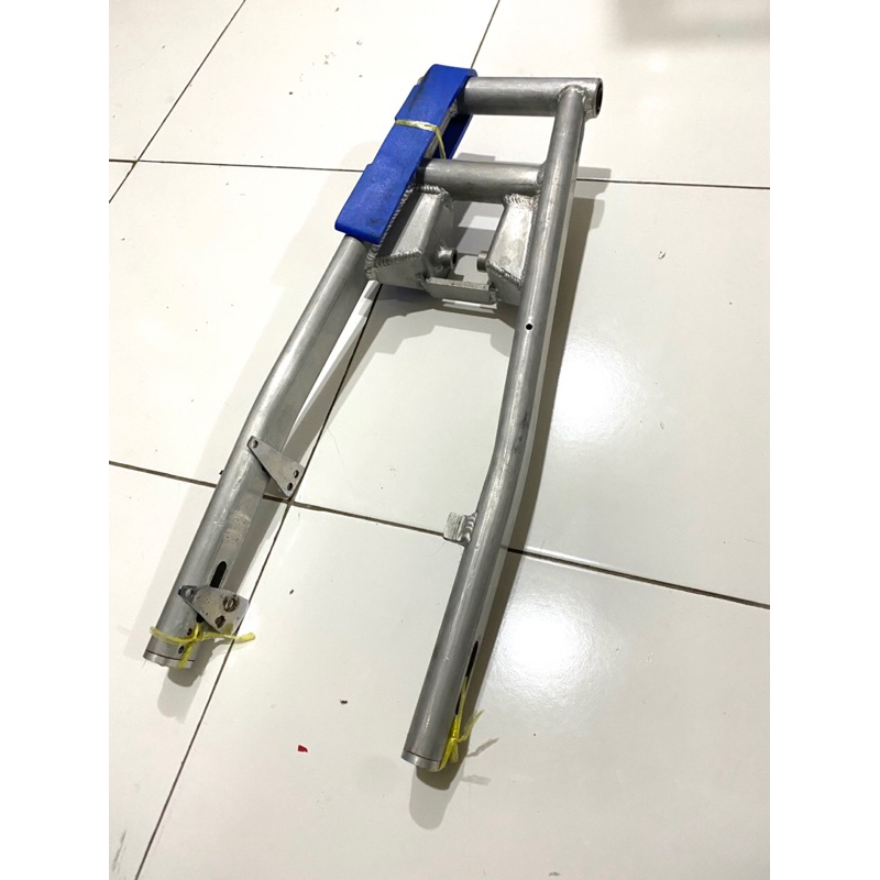 swing arm dkt satria fu